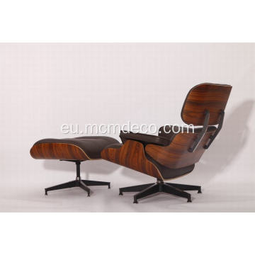 Rosewood Eames larruzko aulkia eta otomana